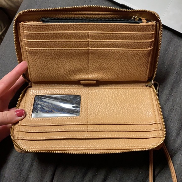 Wallet - Picture 2 of 2